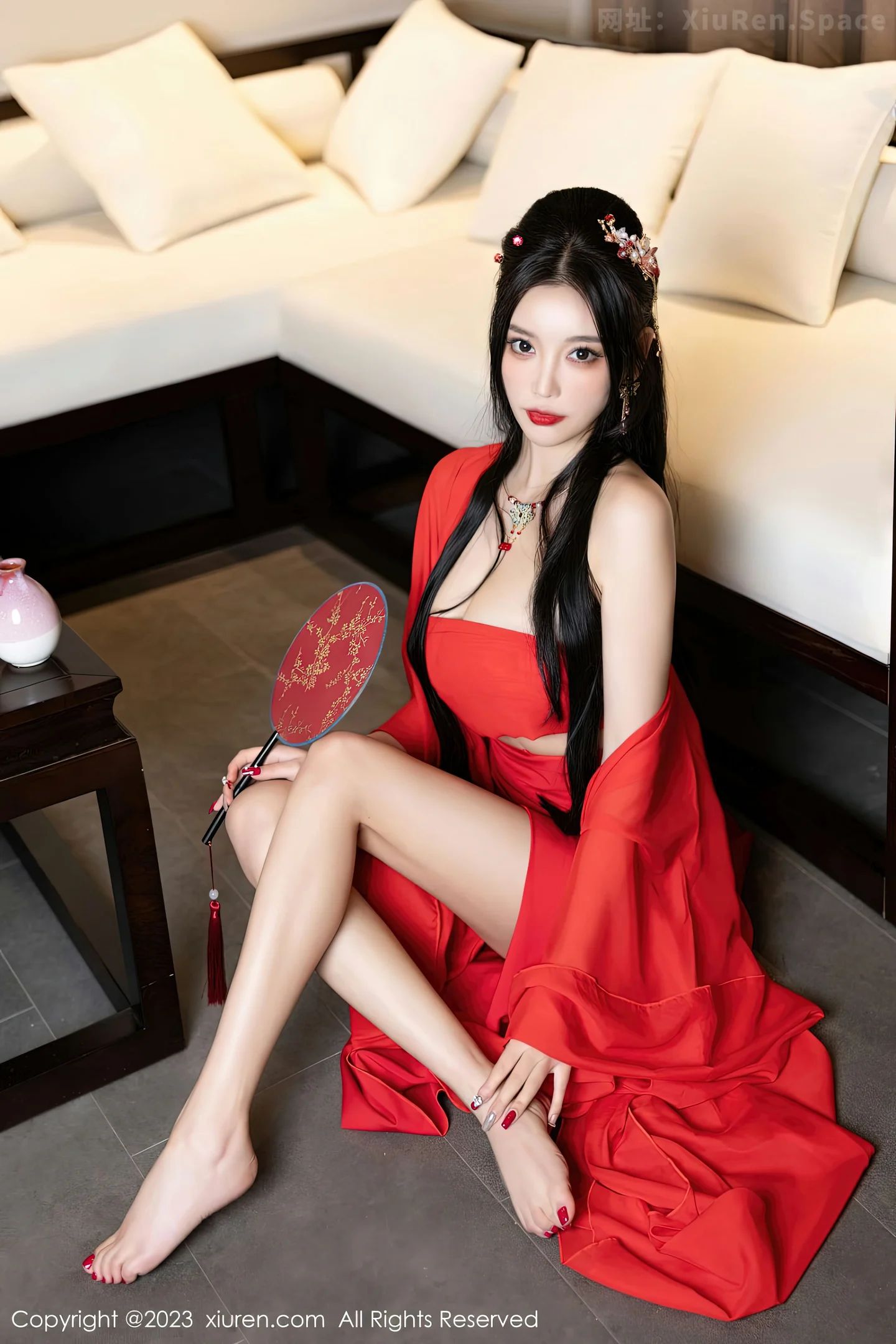 杨晨晨Yome红衣美人写真3